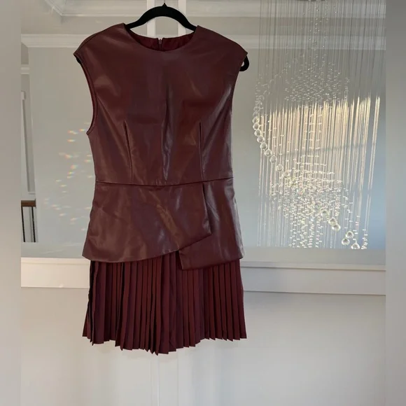 COMMENSE Faux Leather Dress with Peplum Detail - Picture 2 of 7